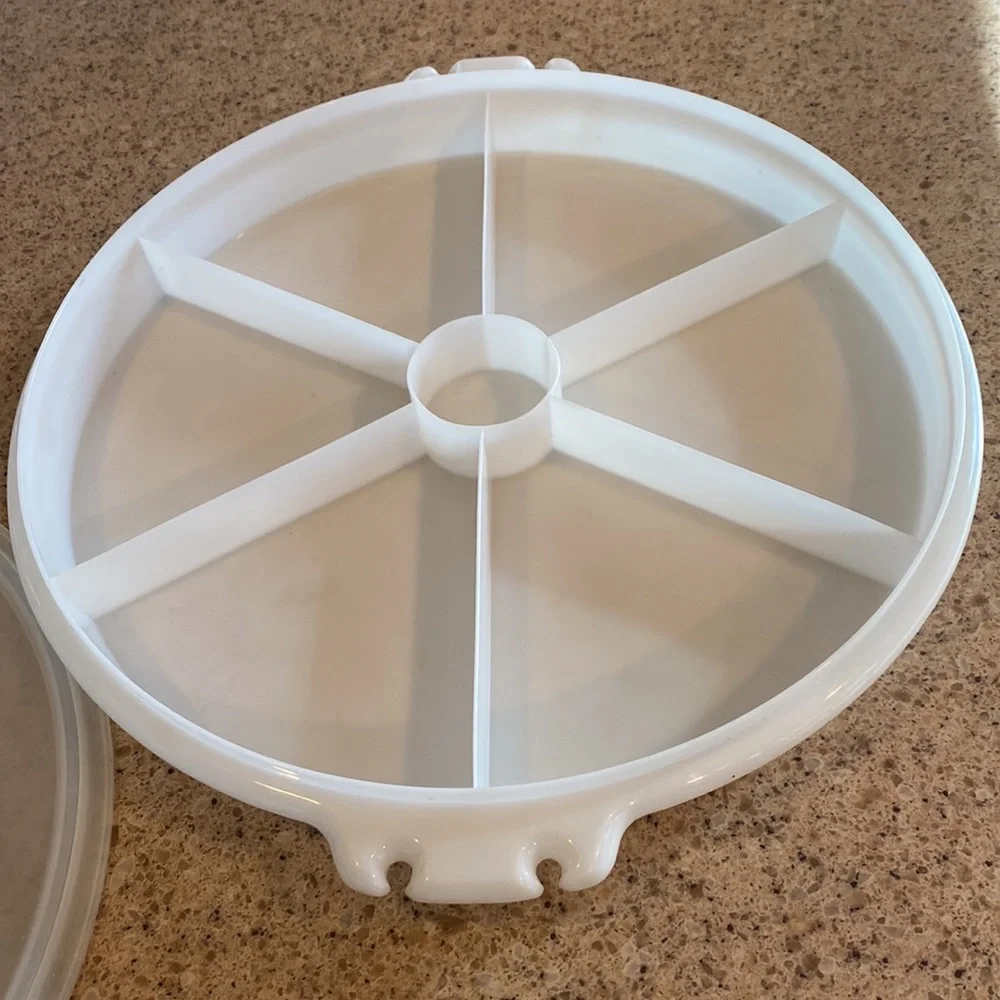 VTG Tupperware Party Susan Tray with Lid
